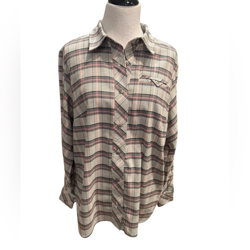 Cabi Plaid Shirt Hideout Shacket Shirt/Jacket Fall 24 Plaid Pink Black White L